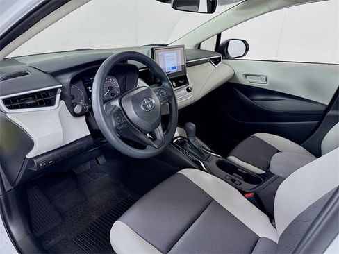 Certified 2025 Toyota Corolla LE image 7