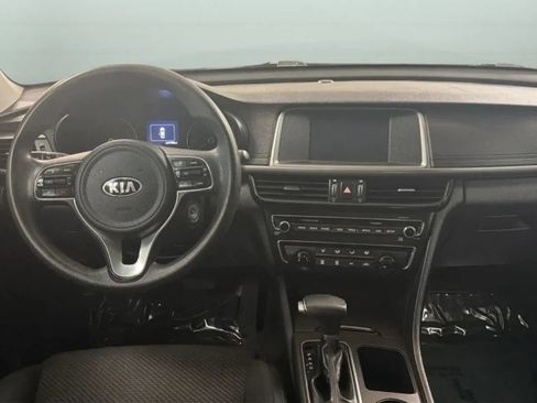 Used 2018 Kia Optima LX FWD image 11