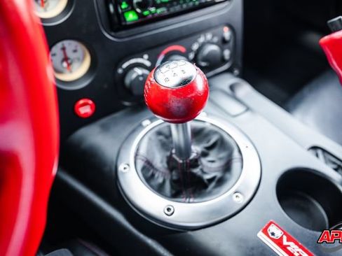 Used 2006 Dodge Viper SRT-10 RWD image 12