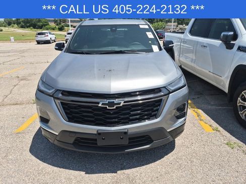 Used 2023 Chevrolet Traverse Premier w/ Redline Edition FWD image 21