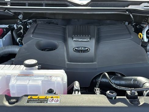 New 2026 Toyota Tundra Limited AWD/4WD image 35