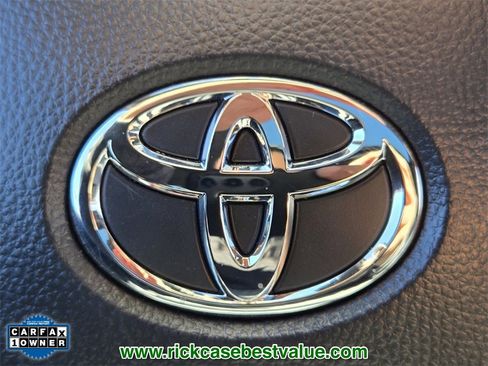 Used 2025 Toyota Corolla Cross AWD Hybrid w/ Convenience Package image 32