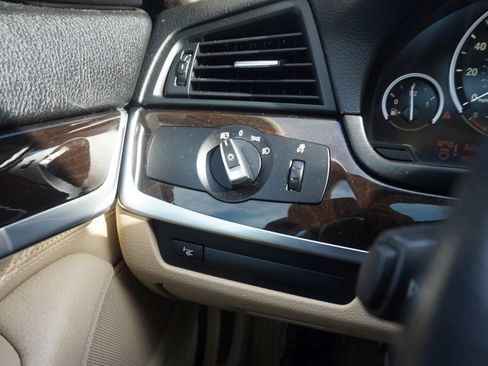 Used 2014 BMW 535i xDrive Sedan image 34