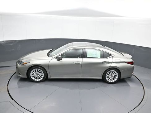 Used 2019 Lexus ES 350 w/ Accessory Package 2 FWD image 41