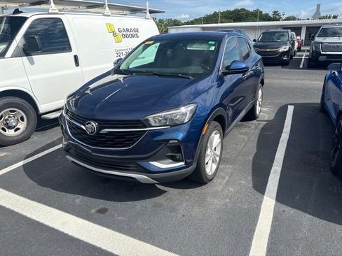 Used 2023 Buick Encore GX Preferred w/ Cold Weather Comfort Package FWD image 1