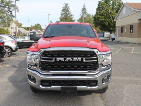 Used 2024 RAM 2500 Big Horn w/ Bed Utility Group image 4