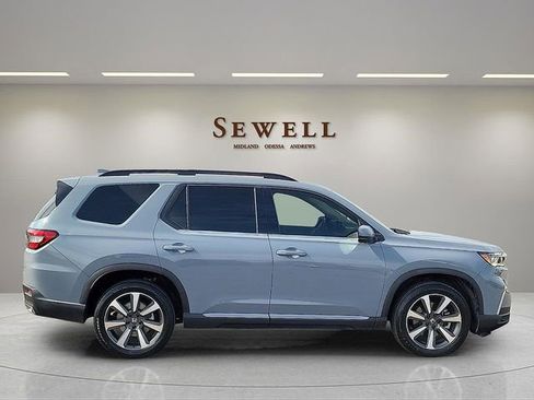 Used 2024 Honda Pilot Elite image 6