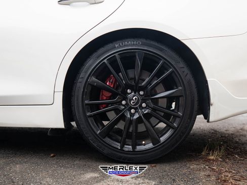 Used 2018 INFINITI Q50 Red Sport 400 w/ Sensory Package (Sport) image 12