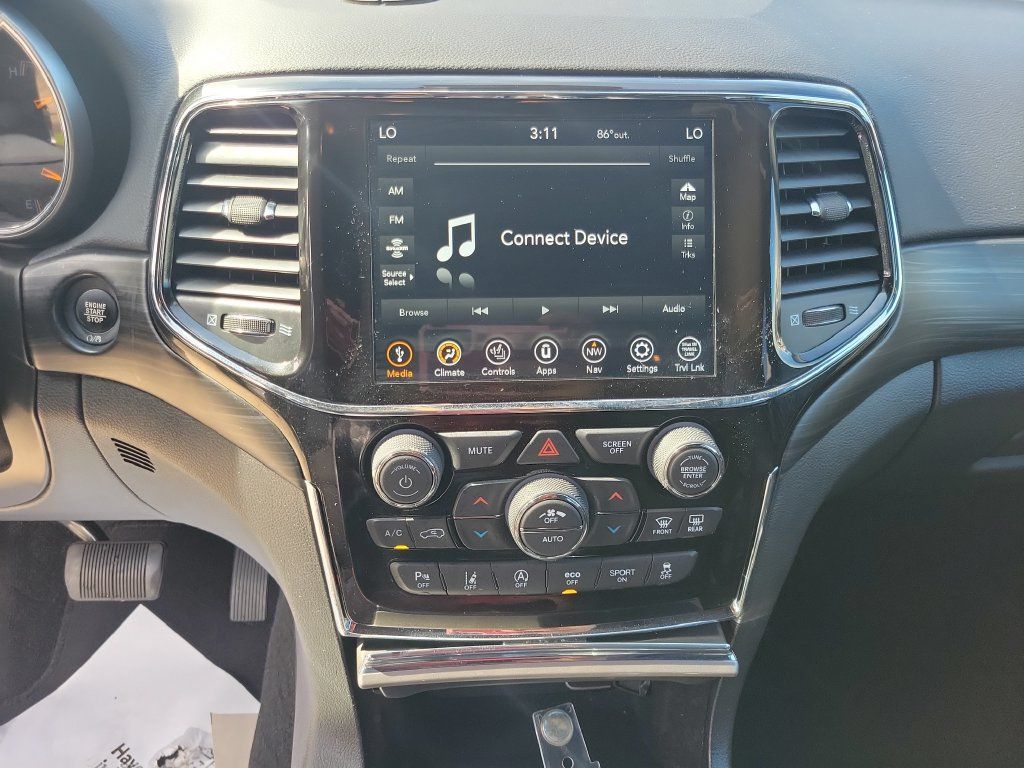 Used 2021 Jeep Grand Cherokee Laredo X RWD image 28
