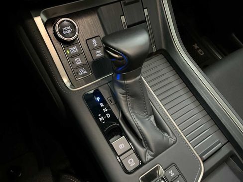 Used 2024 Lexus GX 550 AWD/4WD image 28