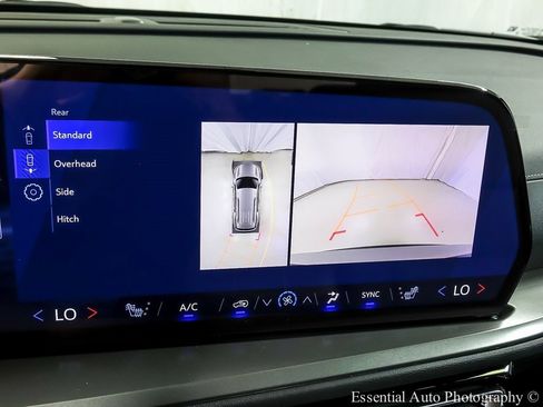 New 2026 Chevrolet Traverse LT w/ Driver Confidence Package image 16