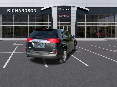 Used 2017 GMC Terrain SLE FWD image 6