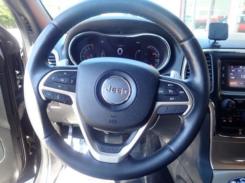 Used 2014 Jeep Grand Cherokee Laredo w/ Quick Order Package 23E AWD/4WD image 6