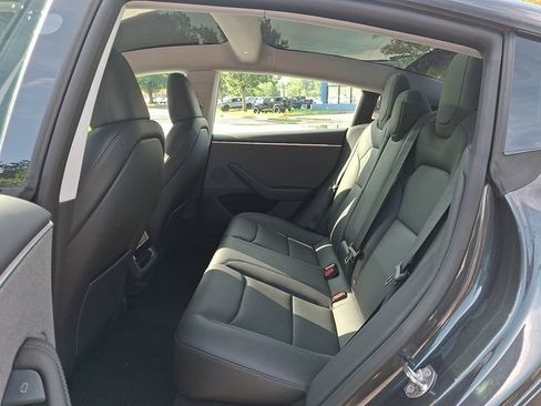 Used 2025 Tesla Model 3 Long Range RWD image 12
