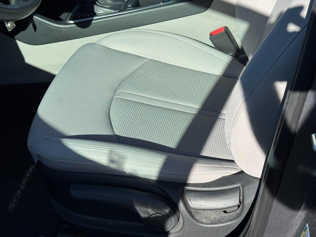 Used 2019 Hyundai Sonata SE FWD image 25
