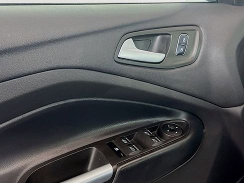 Used 2019 Ford Escape SEL FWD image 16