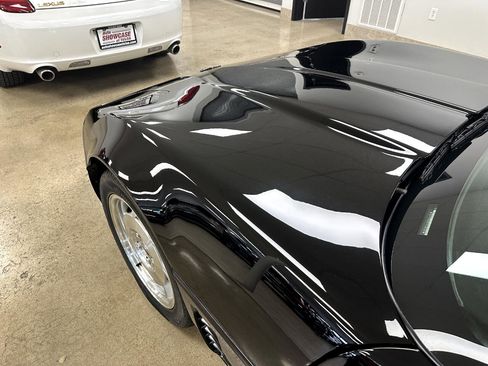 Used 1996 Chevrolet Corvette Coupe image 21