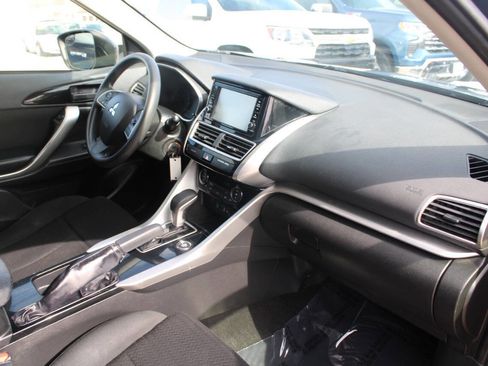 Used 2019 Mitsubishi Eclipse Cross ES image 13