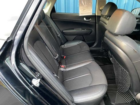 Used 2019 Kia Optima S image 31