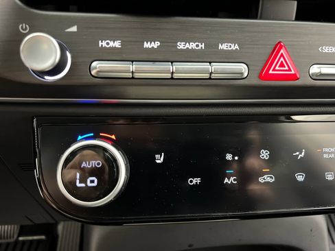 Used 2026 Hyundai Palisade SEL FWD image 64