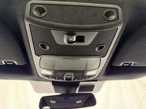 Used 2019 Ford F150 Platinum w/ Equipment Group 701A Luxury image 46