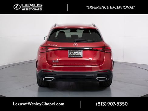 Used 2026 Mercedes-Benz GLC 300 image 7