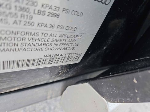 Certified 2023 Audi Q5 2.0T Premium w/ Convenience Package image 37