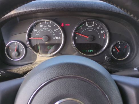 Used 2012 Jeep Wrangler Unlimited Sport image 36