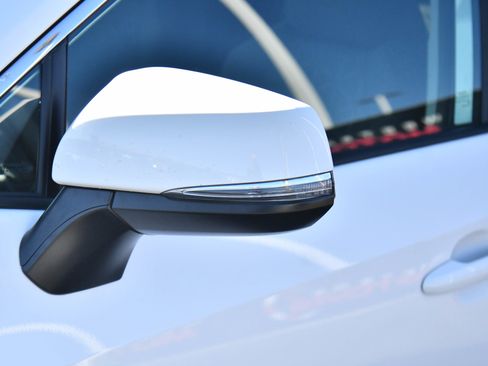 Used 2024 Toyota RAV4 XLE image 13