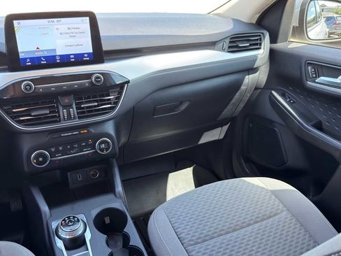 Used 2020 Ford Escape SE FWD image 23