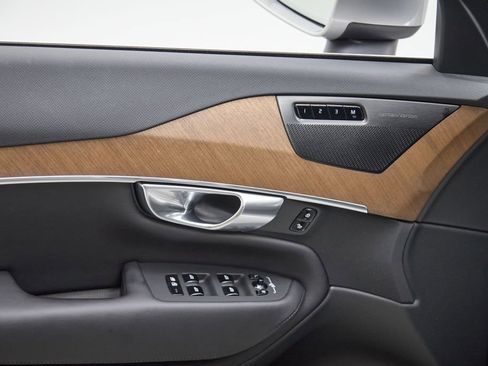 Certified 2023 Volvo XC90 B6 Plus w/ Protection Package Premier image 11