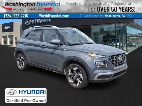 Used 2026 Hyundai Venue SEL FWD image 1