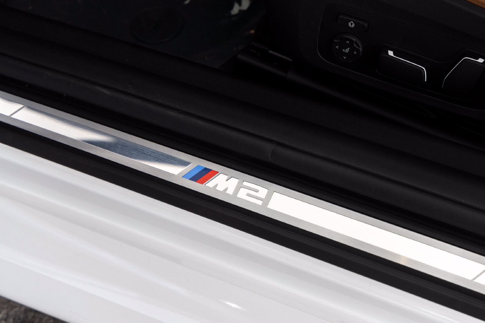 Certified 2024 BMW M2 w/ Lighting Package RWD image 32