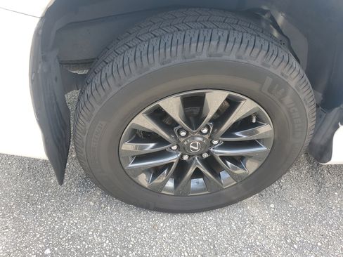 Used 2020 Lexus GX 460 Premium w/ Premium Package AWD/4WD image 6