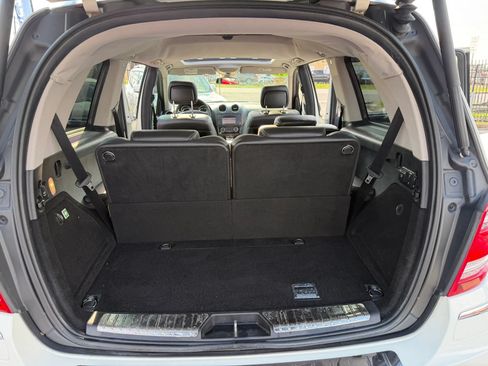 Used 2010 Mercedes-Benz GL 450 4MATIC image 16