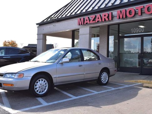 Used 1996 Honda Accord EX image 8