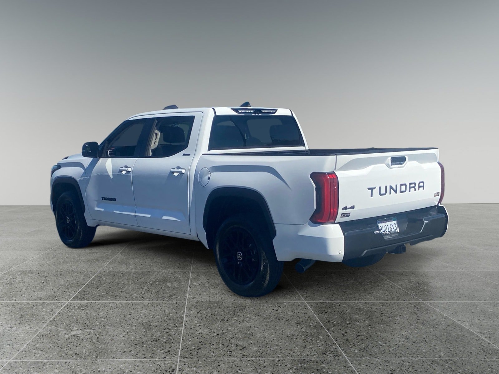 Used 2024 Toyota Tundra Limited AWD/4WD image 3