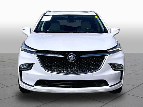 Used 2023 Buick Enclave Avenir w/ Trailering Package, 5000 lbs. AWD/4WD image 4