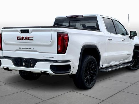 Used 2021 GMC Sierra 1500 Denali w/ Technology Package image 12