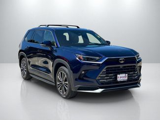 Used 2025 Toyota Grand Highlander AWD Hybrid video 3
