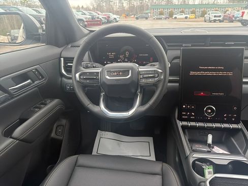 New 2026 GMC Terrain Elevation w/ Elevation Premium Package image 31