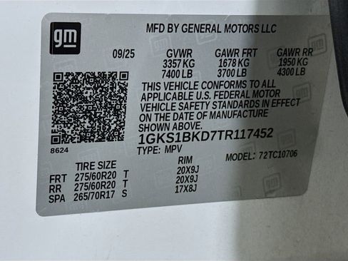 Used 2026 GMC Yukon Elevation RWD image 33