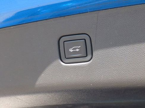 Used 2020 Chevrolet Blazer RS w/ LPO, Floor Liner Package image 15