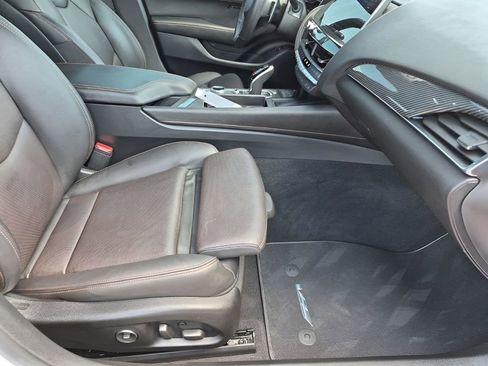 Used 2020 Cadillac CT5 V w/ Premium Package RWD image 19