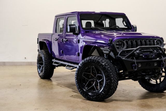 Used 2026 Jeep Gladiator Sport AWD/4WD image 29