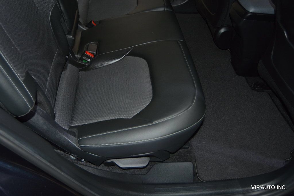 Used 2022 Kia EV6 Light RWD image 26