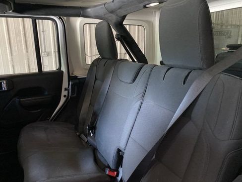 Used 2021 Jeep Wrangler Unlimited Sport AWD/4WD image 11