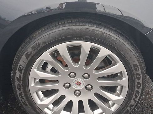 Used 2011 Cadillac CTS Premium image 10