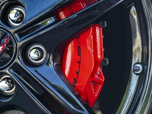 Used 2025 Chevrolet Corvette Stingray Preferred Cpe w/ 2LT image 16