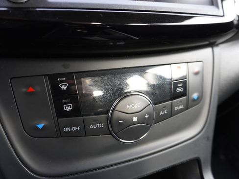 Used 2019 Nissan Sentra SV image 17